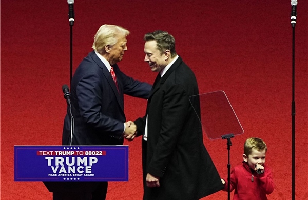 Mâu thuẫn với Tổng thống Trump leo thang, tỷ phú Elon Musk gợi ý lập đảng chính trị mới