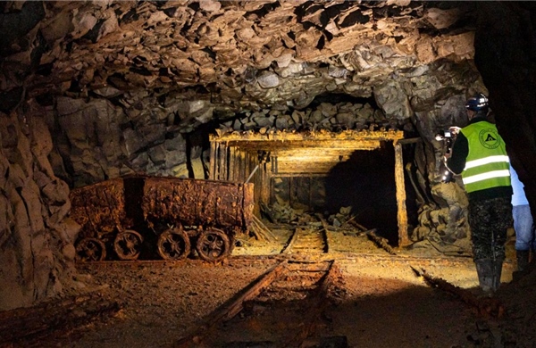 Đột phá trong tìm kiếm đoàn tàu vàng của Đức Quốc xã sẽ gây chấn động thế giới?