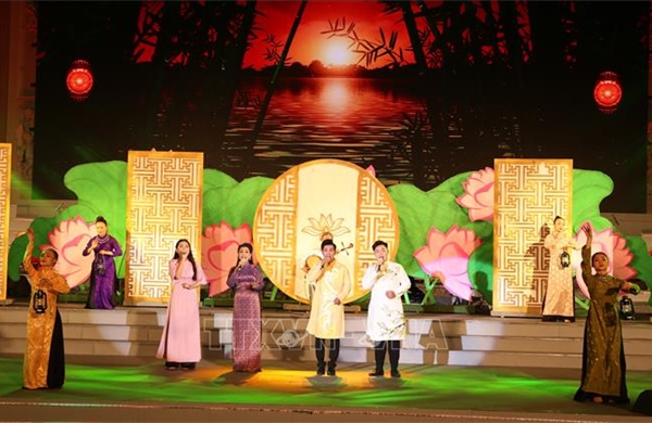 Bảo tồn, phát huy giá trị di sản văn hóa ở 'siêu đô thị'