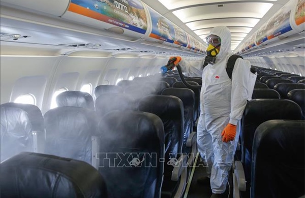 Chuyên gia cảnh báo những vị trí tiềm ẩn nhiều vi khuẩn trên máy bay