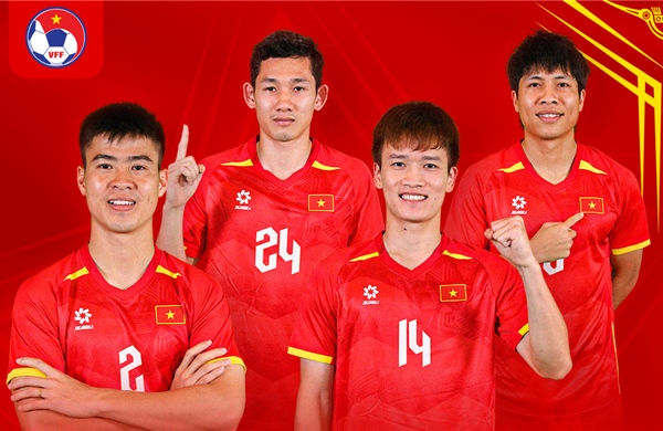 Bốn cầu thủ Việt Nam góp mặt trong đội hình ASEAN All-Stars thi đấu giao hữu với Manchester United