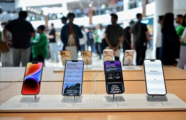 WSJ: Apple đang cân nhắc tăng giá iPhone