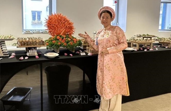 Tiềm năng lớn thúc đẩy du lịch Pháp - Việt