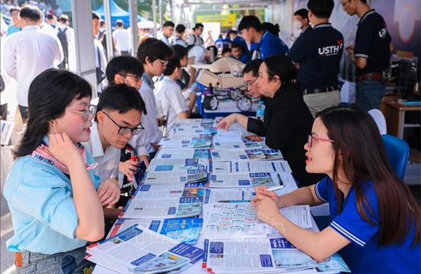 Ngày hội tuyển sinh khối các ngành Khoa học và Công nghệ năm 2025