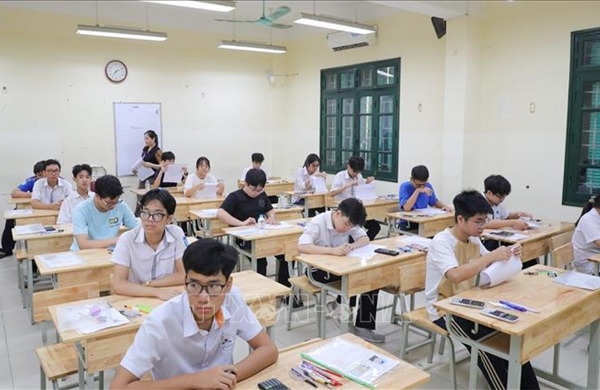 Hà Nội giao bổ sung hơn 11.000 chỉ tiêu lớp 10​