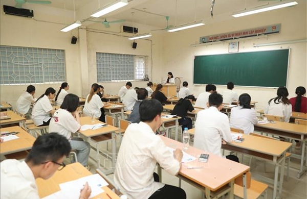 Thi tốt nghiệp THPT 2026: Thí sinh thử đăng ký dự thi trực tuyến từ 17-21/4