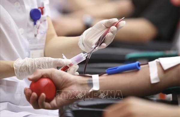 Chương trình &#39;Giọt hồng tri ân 2025&#39; đặt mục tiêu tiếp nhận 4.000 đơn vị máu
