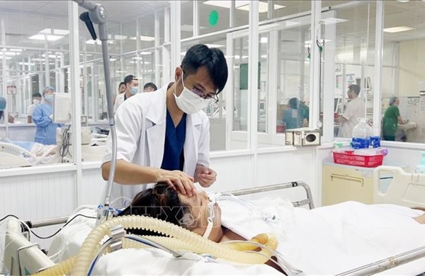 Cảnh báo số ca sốt xuất huyết tăng mạnh