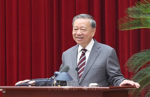 Tổng Bí thư: Trí thức, nhà khoa học, văn nghệ sỹ tiếp tục là lực lượng tiên phong mở đường cho dân tộc tiến lên mạnh mẽ