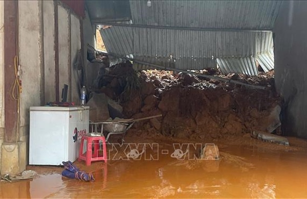 Ảnh hưởng bão số 5: Lào Cai thiệt hại ban đầu về nhà ở của người dân