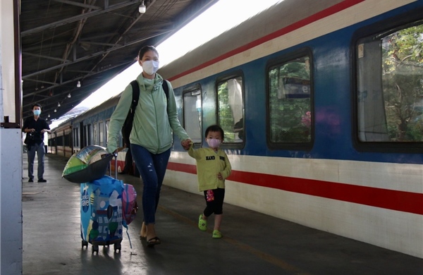 Bắt đầu tiếp nhận đăng ký mua vé tàu tập thể Tết 2026