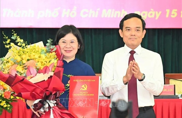 Đồng chí Văn Thị Bạch Tuyết giữ chức Phó Bí thư Thành ủy Thành phố Hồ Chí Minh