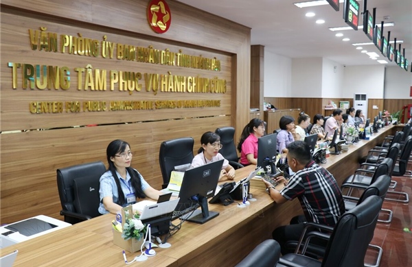 Chuyển đổi số trong cải cách thủ tục hành chính: Hiện thực hóa nền hành chính hiện đại, minh bạch