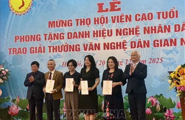 49 tác phẩm, công trình nghiên cứu được trao Giải thưởng Văn nghệ dân gian 