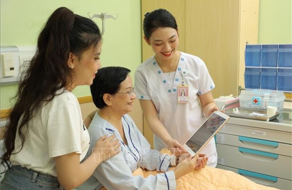 Hành trình hơn 30 năm xây dựng mô hình bệnh viện thông minh kiểu mẫu