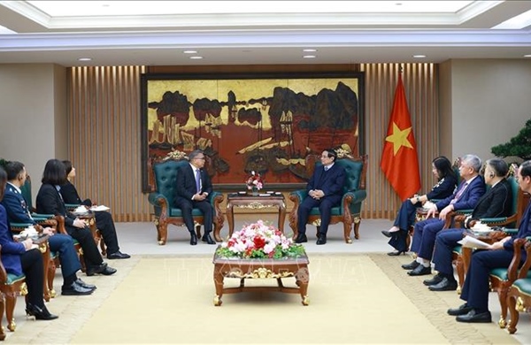 Thủ tướng tiếp Đại sứ Philippines tới chào từ biệt