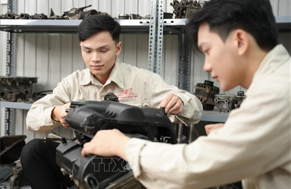 Tạo bước chuyển mạnh mẽ trong giáo dục nghề nghiệp