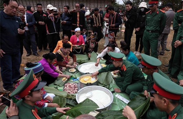 Chương trình 'Bánh chưng xanh - Tết vì người nghèo' năm 2026