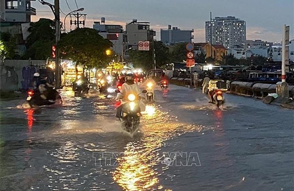 Triều cường ở ven biển Đông Nam Bộ có xu hướng giảm chậm