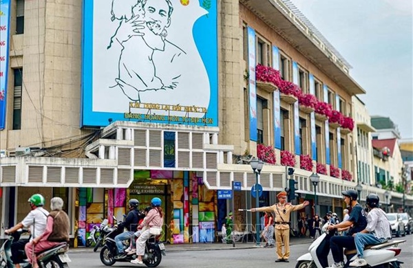 Thủ tướng yêu cầu tiếp tục tăng cường bảo đảm trật tự, ATGT dịp Tết 