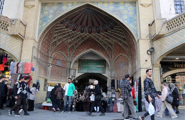 Hà Nội yêu cầu không tổ chức các chương trình du lịch đến các vùng chiến sự nguy hiểm