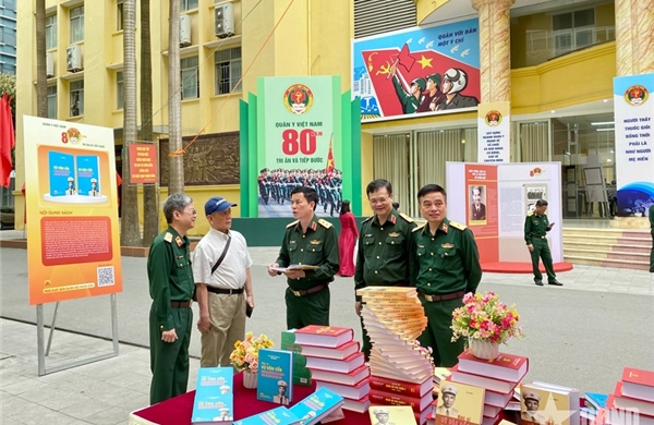 Quân y Việt Nam - 80 năm tri ân và tiếp bước