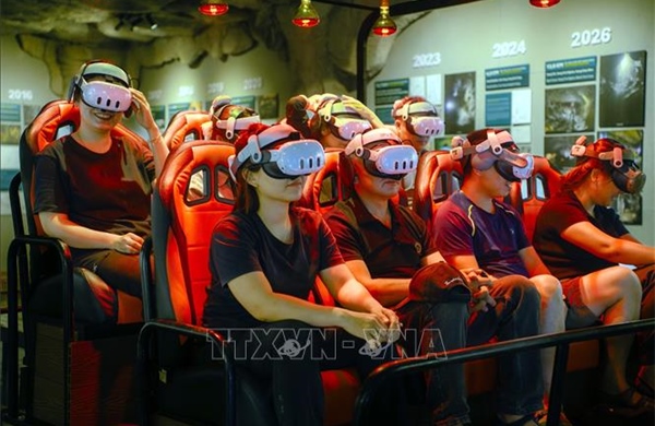 Thám hiểm Sơn Đoòng bằng công nghệ thực tế ảo