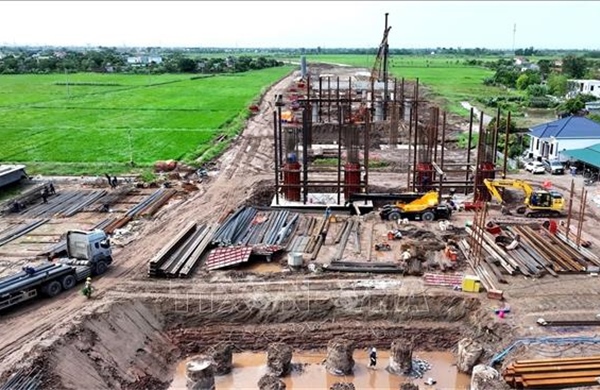 'Khởi động' ấn tượng - tạo đà đưa Hưng Yên tăng trưởng hai con số