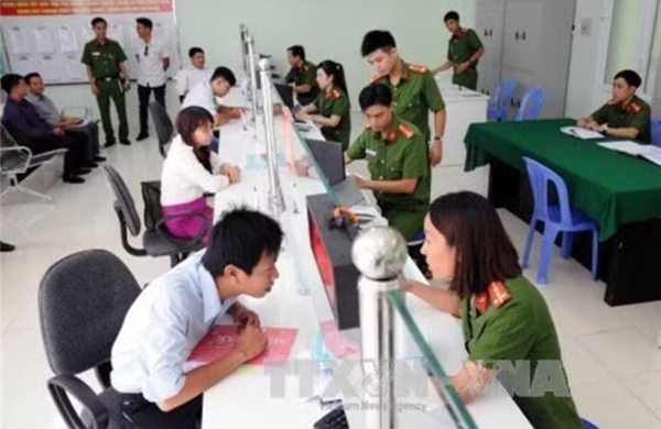 Thủ tướng yêu cầu tiếp tục rà soát để cắt giảm, đơn giản hóa thủ tục hành chính​