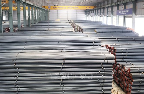 Đầu tư công mở rộng tạo lực cầu mới cho ngành vật liệu xây dựng