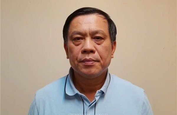 Cựu Thứ trưởng Nguyễn Bá Hoan và 27 bị cáo khác chuẩn bị ra hầu tòa