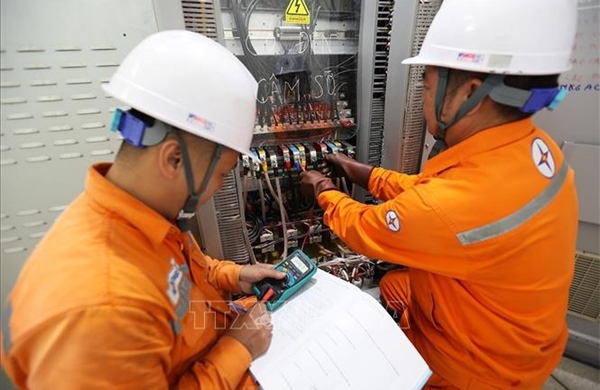 Điện lực miền Bắc: Phụ tải lần đầu vượt 20.000 MW