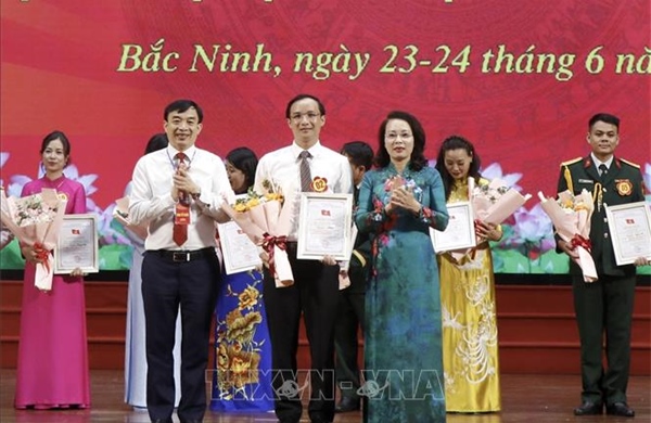 Tạo sự đồng thuận trong nhận thức để thực hiện thắng lợi nghị quyết của Đảng