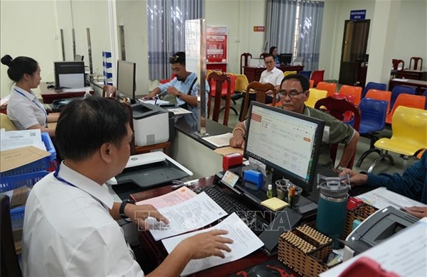 Một năm vận hành phường 'siêu dân', hiệu quả bước đầu nhưng áp lực còn lớn