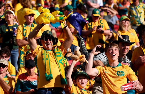 World Cup 2026: 'Cơn sốt' bóng đá càn quét, kéo theo làn sóng 'nghỉ ốm tập thể'