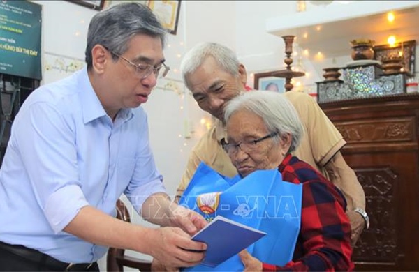Lưới an sinh xã hội bao phủ rộng khắp Thành phố mang tên Bác