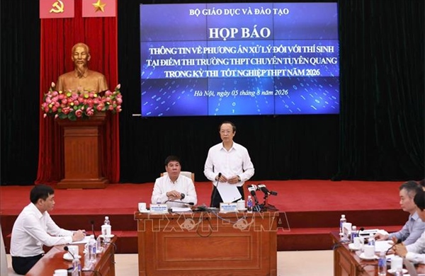 Bộ Giáo dục và Đào tạo lý giải cách xử lý khác nhau giữa sai phạm thi tại Tuyên Quang và Quảng Trị