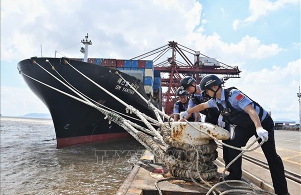 Trung Quốc kích hoạt ứng phó thảm họa địa chất tại An Huy do bão Dolphin