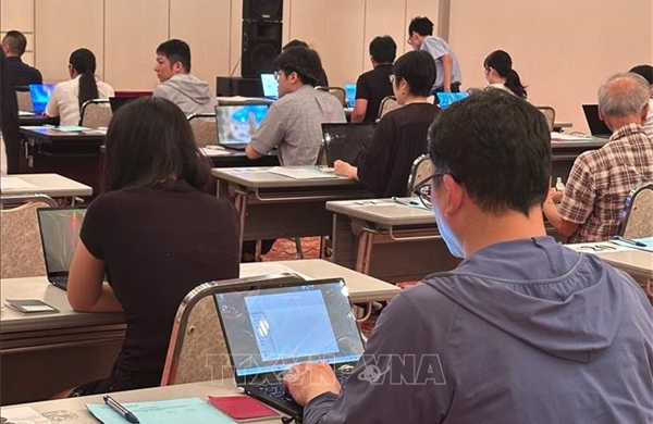 Lần đầu tổ chức thi tiếng Việt trên máy tính ở nước ngoài