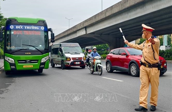 Hà Nội siết quản lý, lập lại trật tự trong hoạt động vận tải