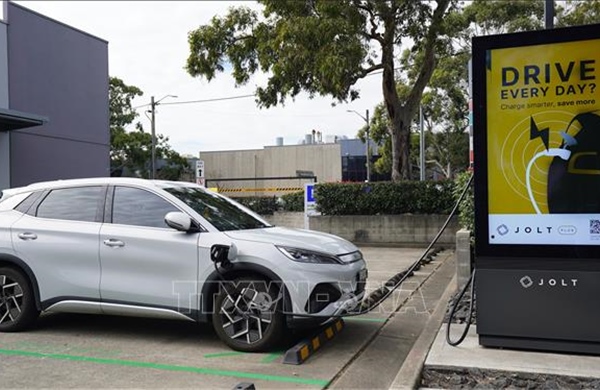 Khủng hoảng giá dầu đẩy doanh số xe điện Australia lập đỉnh