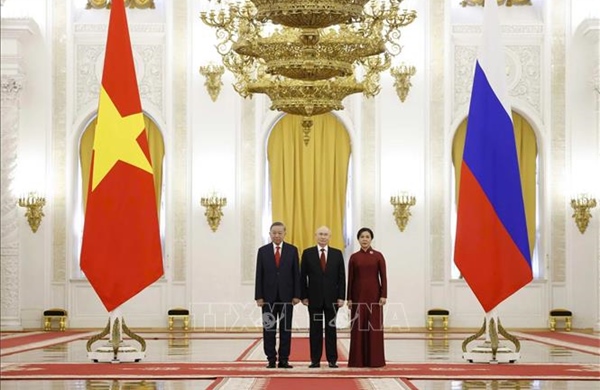 Tổng thống Liên bang Nga Vladimir Putin chủ trì Lễ đón Tổng Bí thư, Chủ tịch nước Tô Lâm