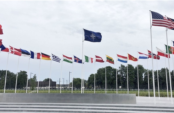 NATO họp thượng đỉnh giữa căng thẳng Trung Đông và sức ép từ Tổng thống Trump
