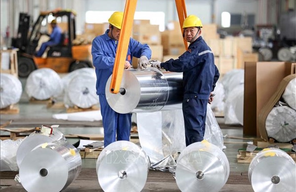 Cơn khát điện của các trung tâm dữ liệu AI gia tăng áp lực lên ngành luyện nhôm 