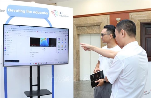 Trí tuệ nhân tạo và áp lực chuyển mình