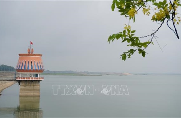 Hồ Dầu Tiếng hướng đến vận hành &#39;thông minh&#39;