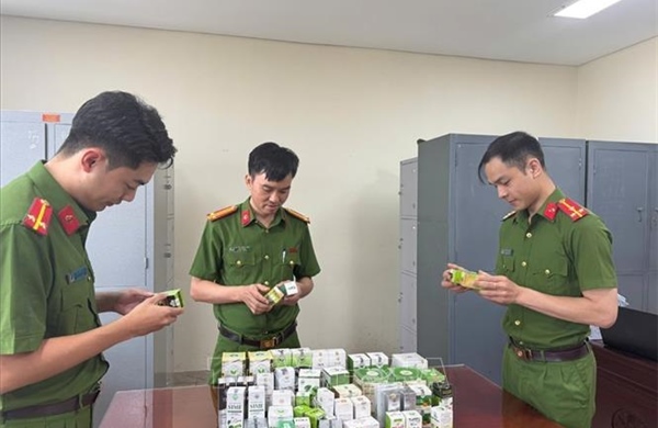 &#39;Chủ công&#39;, &#39;mũi nhọn&#39; trong đấu tranh phòng, chống tội phạm tham nhũng, kinh tế, buôn lậu