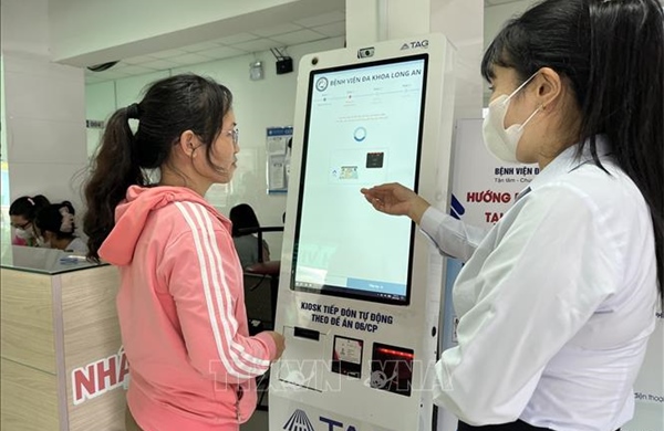 Người dân được miễn viện phí cơ bản theo lộ trình bảo hiểm y tế toàn dân