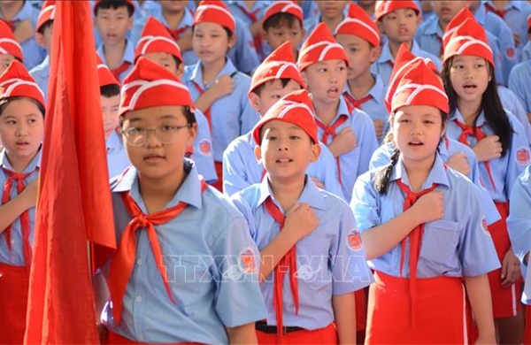 Nhiều khía cạnh nhân văn từ việc &#39;nâng tầm vóc dân tộc&#39;