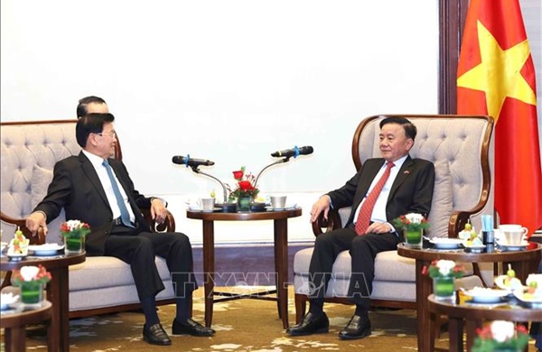 Thường trực Ban Bí thư Trần Cẩm Tú chủ trì tiễn Tổng Bí thư, Chủ tịch nước Lào